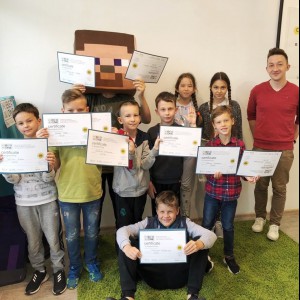 Самая новая и самая крутая локация Екатеринбурга на ул. Московская, 77 открыта! - КИБЕРшкола программирования для детей, компьютерные курсы для школьников, начинающих и подростков - KIBERone г. Нягань